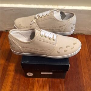 CLEARANCE THE BRADFORD EXCHANGE Footprints Canvas Sneakers